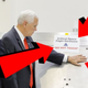 El momento en el que Mike Pence pone la mano donde no debe. Foto: Mike Brown/Reuters